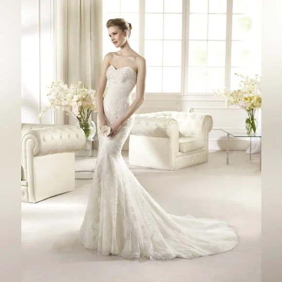 Wedding Dress- San Patrick Eresma wedding dress, size 2, off white color - Picture 3 of 16